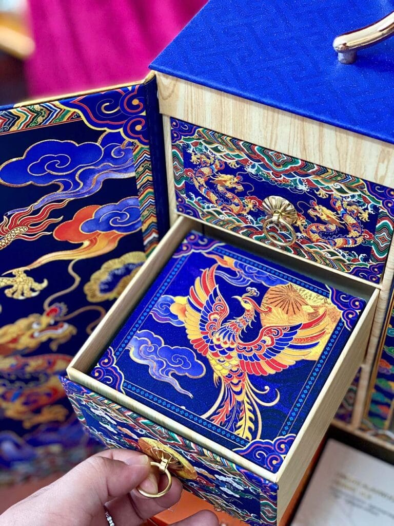Hộp bánh trung thu Long phụng kim hoa - hộp phụng