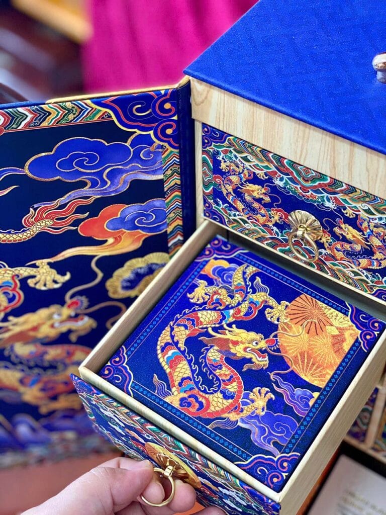 Hộp bánh trung thu Long phụng kim hoa - Hộp long