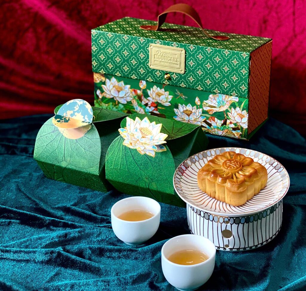 Hộp bánh trung thu Sen Gấm